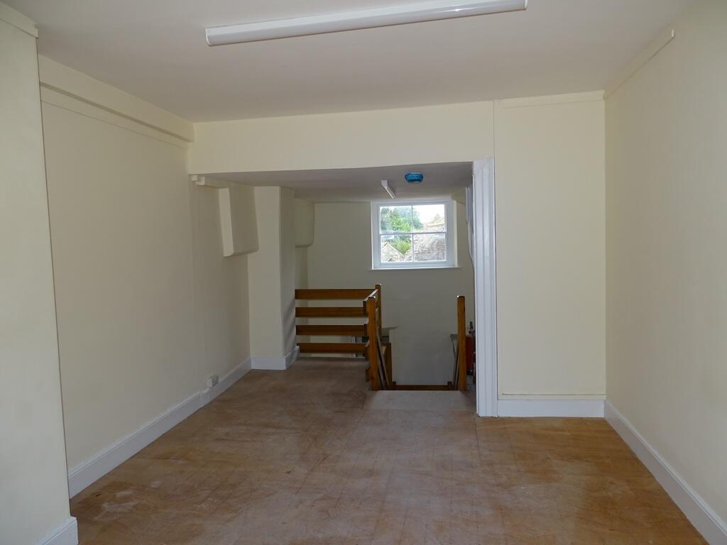 Additional image 3 of 20 Market Place, Warminster, Warminster BA12 9AN