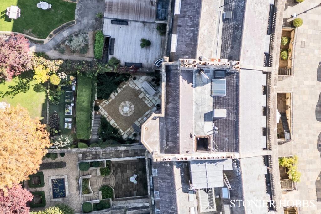 Additional image 24 of The Garden apartment, 17 Royal Crescent, Bath, Somerset, BA1