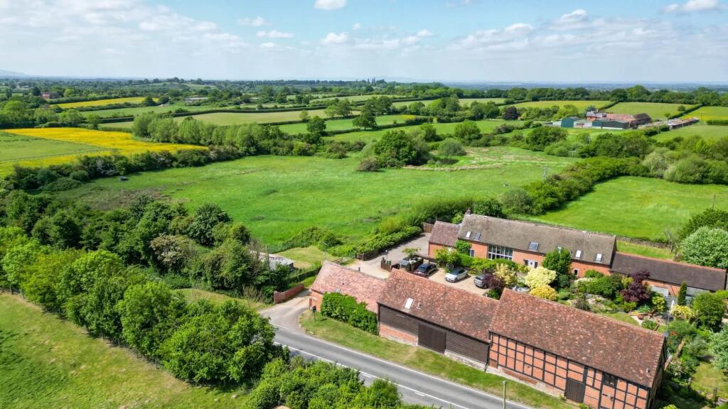 Additional image 24 of Edgioake Lane, Astwood Bank, B96