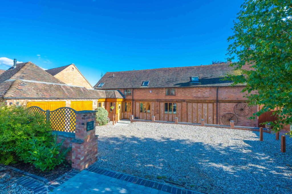 Property image for The Cart Hovel, Little Alne, Wootton Wawen, Henley-in-Arden, B95 6HW