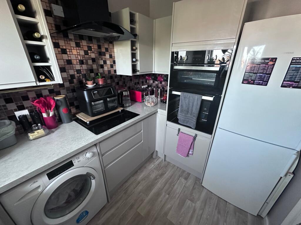 Additional image 8 of Orchard Road, Street, BA16