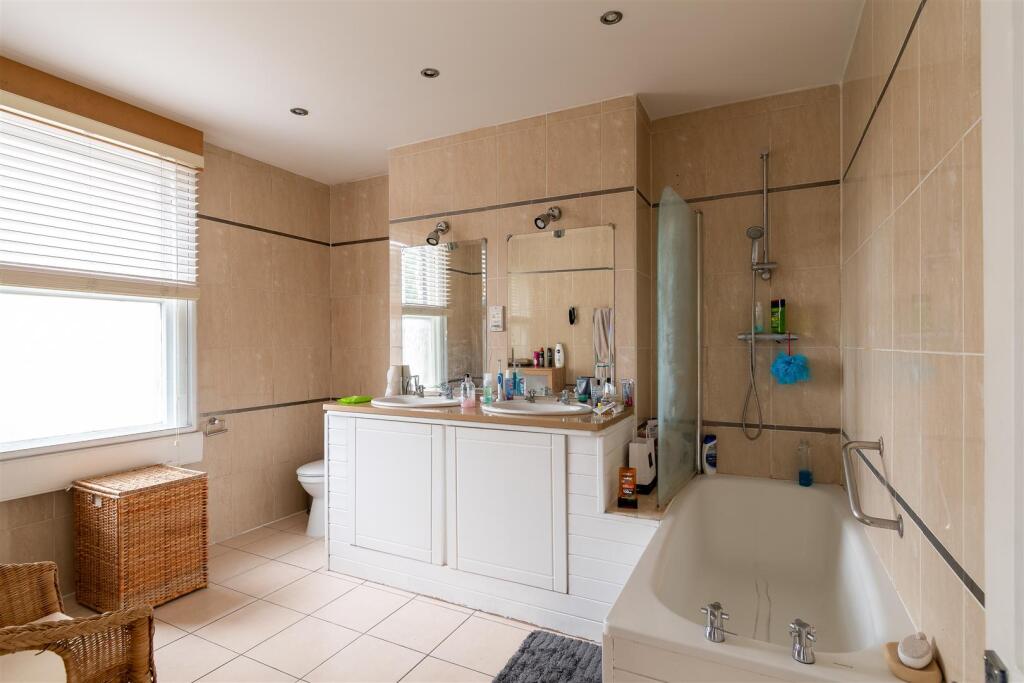 Additional image 8 of St. Saviours Road, Bath