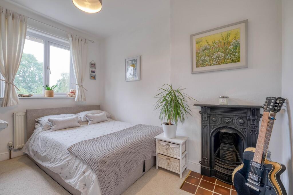 Additional image 16 of Weavers Hill, Hunt End, B97