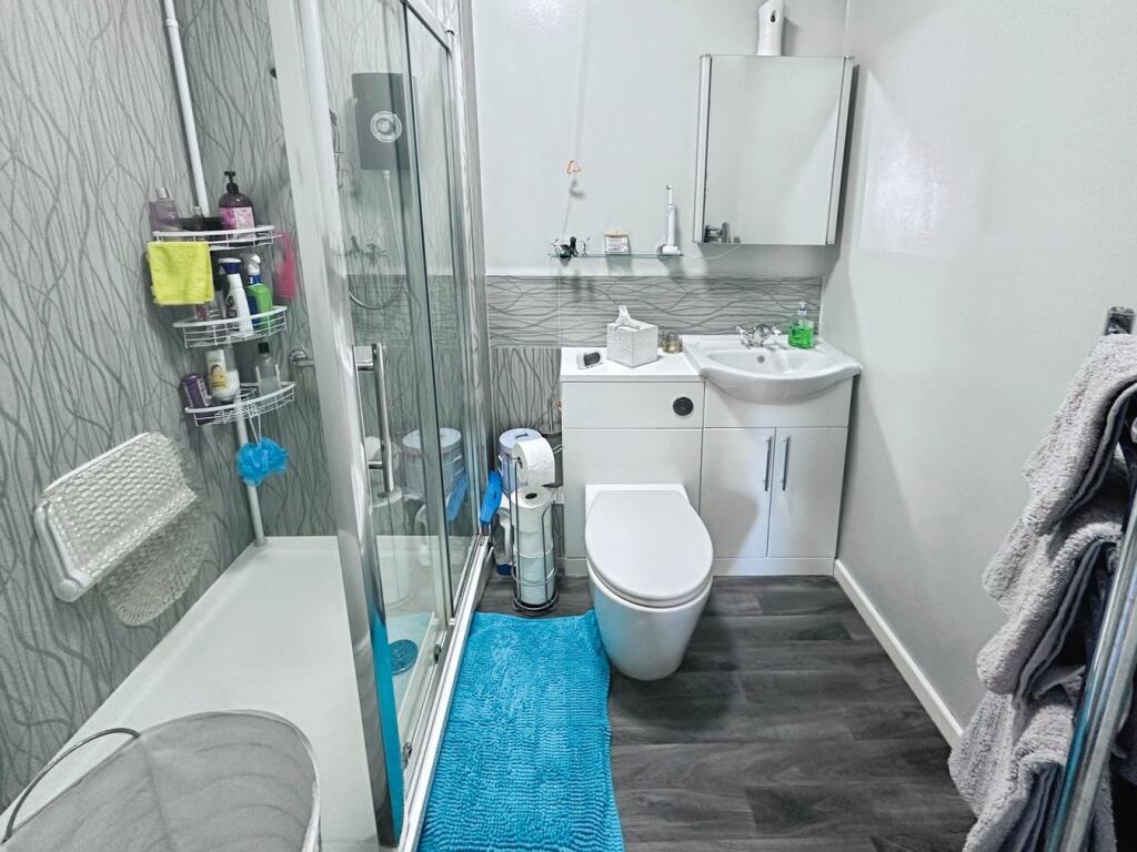 Additional image 9 of Orchard Road, Street, BA16