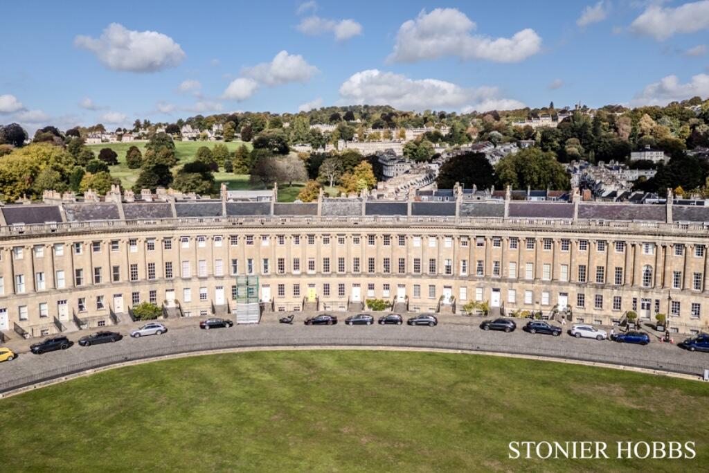 Additional image 23 of The Garden apartment, 17 Royal Crescent, Bath, Somerset, BA1