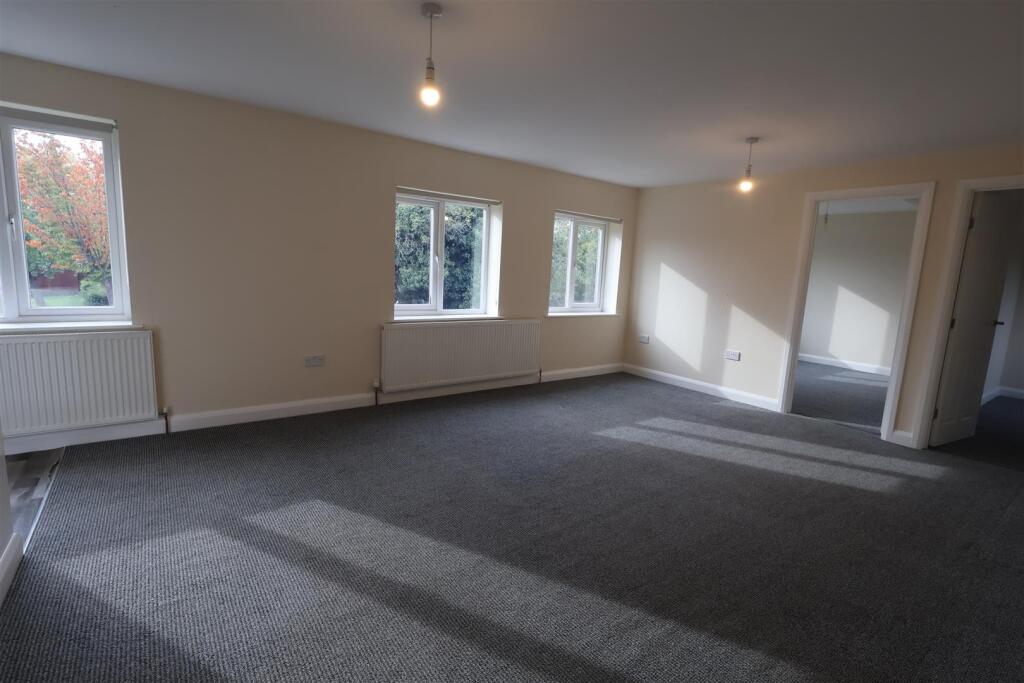 Additional image 10 of Kineton Close, Redditch
