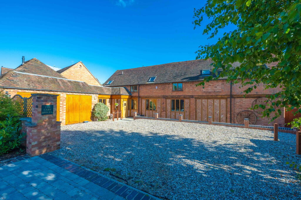 Additional image 45 of The Cart Hovel, Little Alne, Wootton Wawen, Henley-in-Arden, B95 6HW