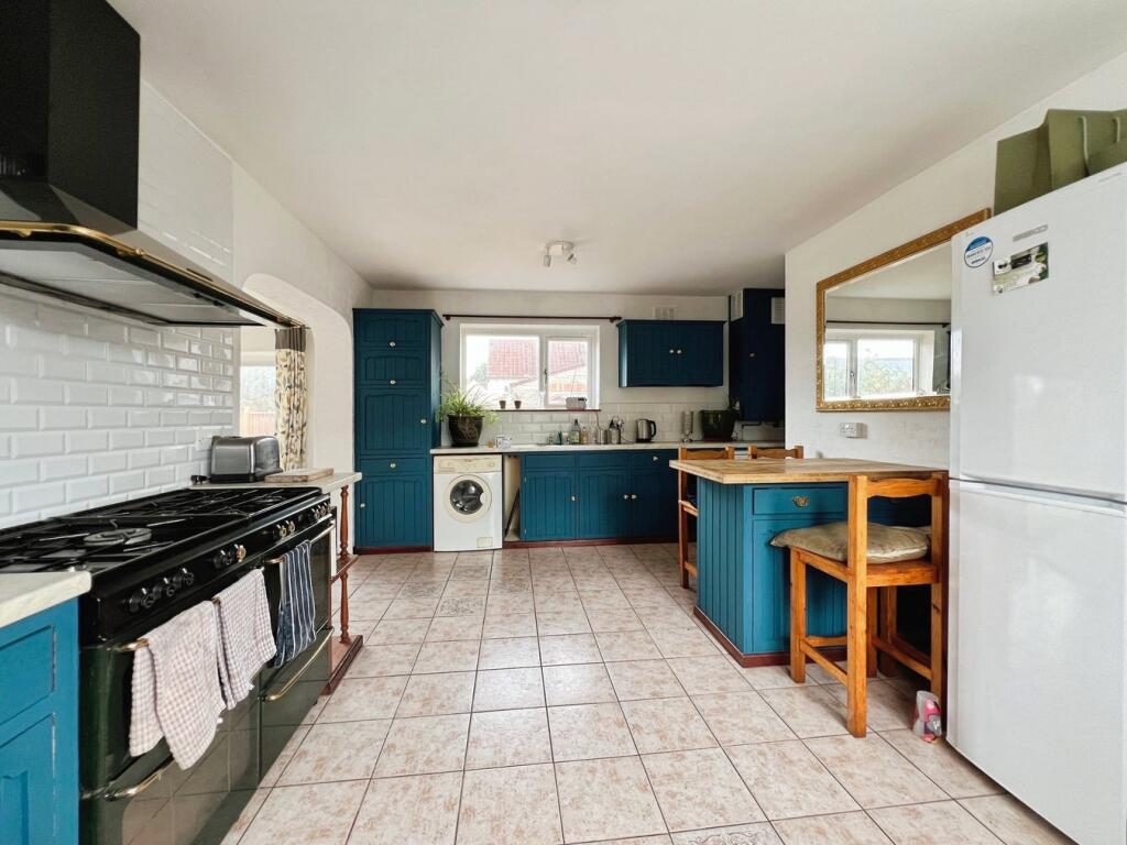 Additional image 11 of Woods Road, Street, BA16