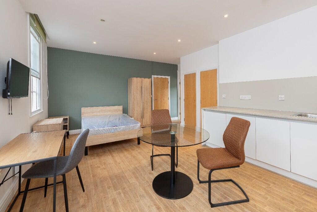 Additional image 6 of Ambry House, St. James's Parade, Bath, Somerset, BA1