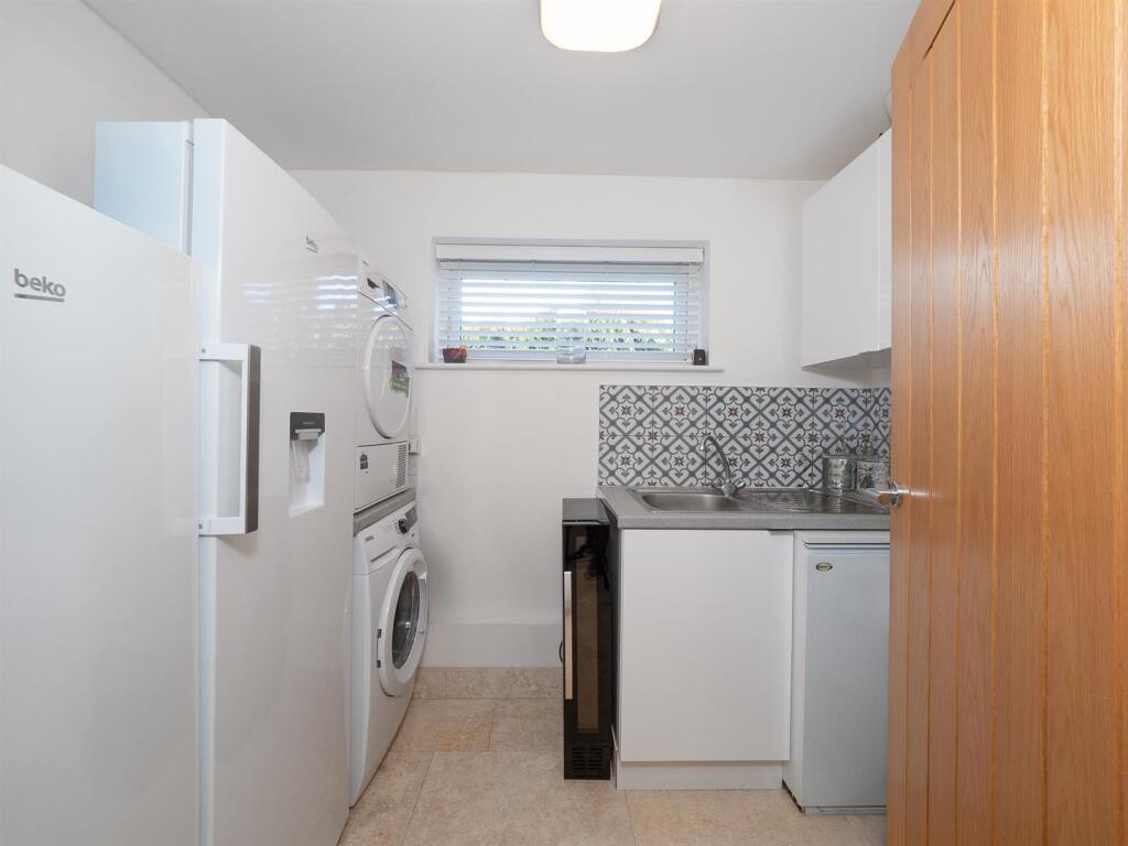 Additional image 13 of Stratford Road, Wootton Wawen