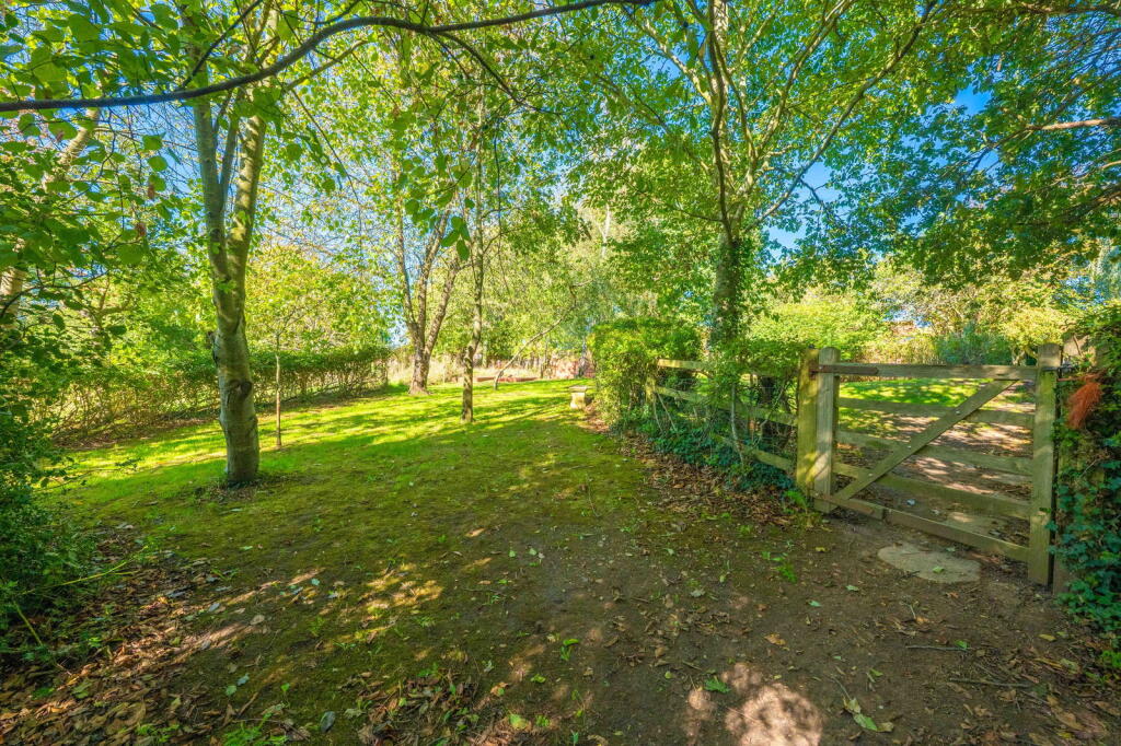 Additional image 34 of The Cart Hovel, Little Alne, Wootton Wawen, Henley-in-Arden, B95 6HW