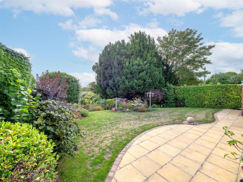 Additional image 32 of Stratford Road, Wootton Wawen