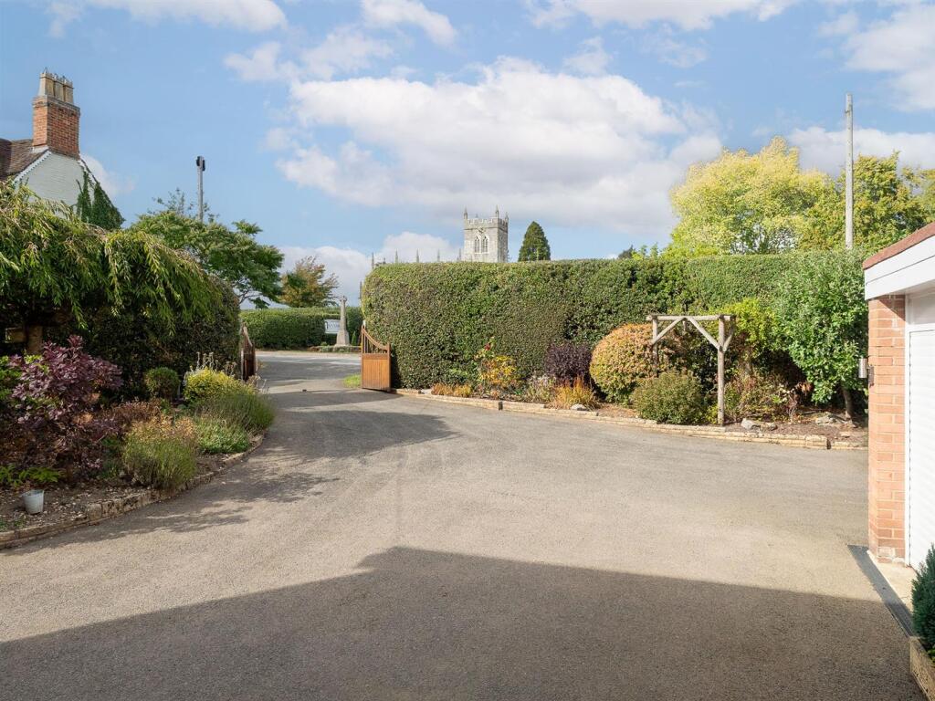 Additional image 33 of Stratford Road, Wootton Wawen