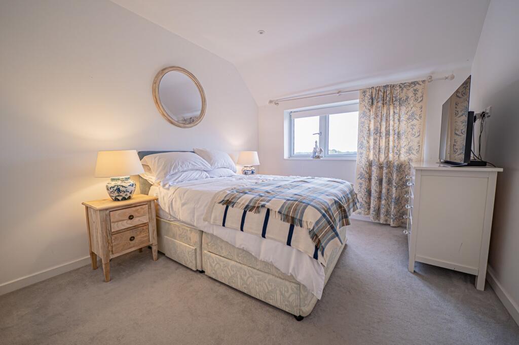 Additional image 16 of Warwick Road, Knowle, B93