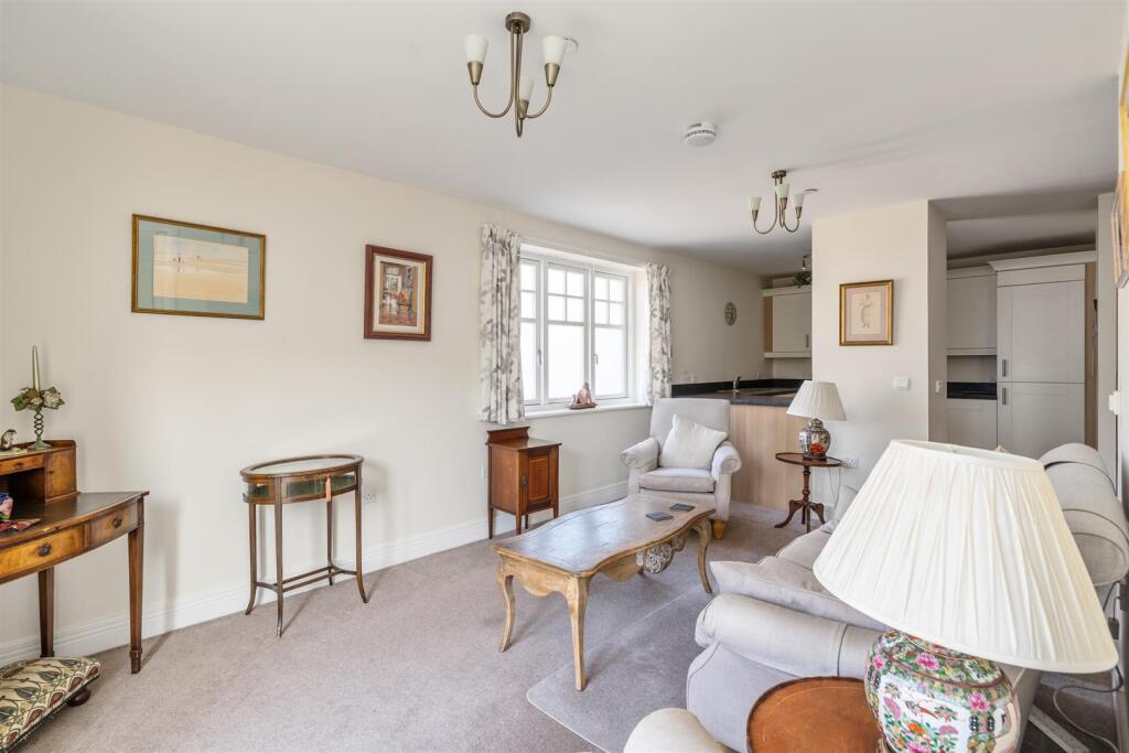 Additional image 5 of High Street, Knowle, Solihull