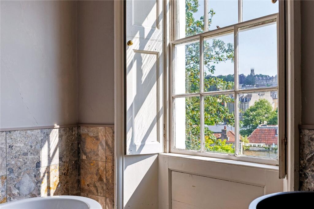 Additional image 9 of Royal Crescent, Bath, BA1