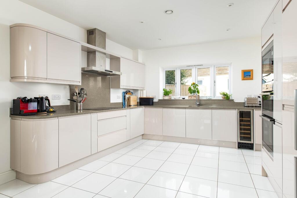 Additional image 5 of Benjamin Street, Bradford-on-Avon, BA15