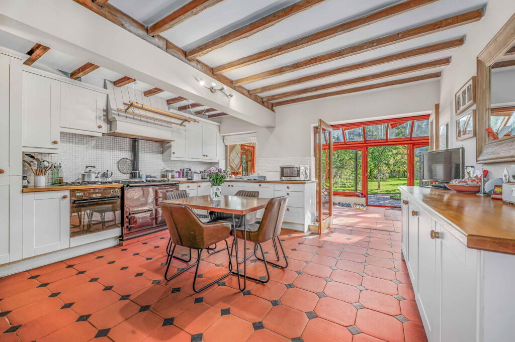 Additional image 8 of The Cart Hovel, Little Alne, Wootton Wawen, Henley-in-Arden, B95 6HW