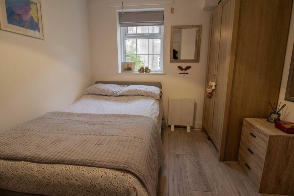 Additional image 6 of Vallis Court, Frome