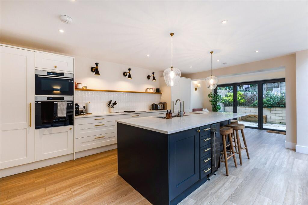 Additional image 6 of Bloomfield Avenue, Bath, Somerset, BA2