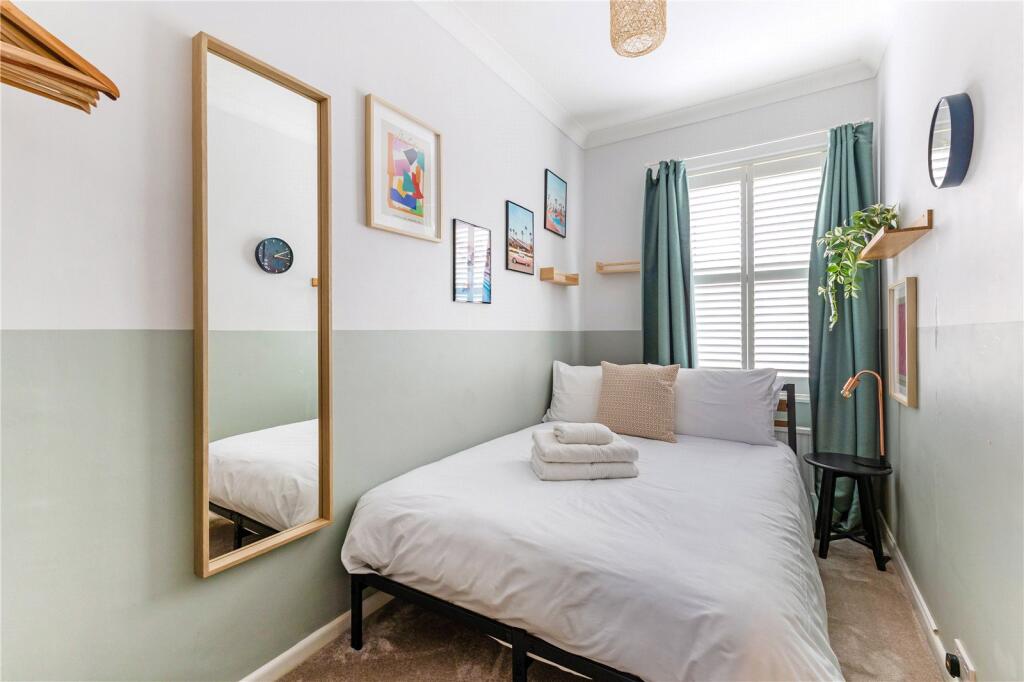 Additional image 11 of Bloomfield Avenue, Bath, Somerset, BA2