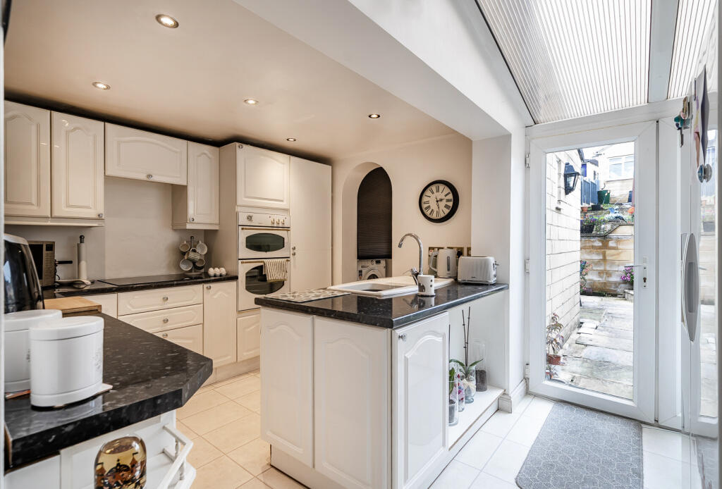 Additional image 9 of Lymore Avenue, Bath, Somerset, BA2
