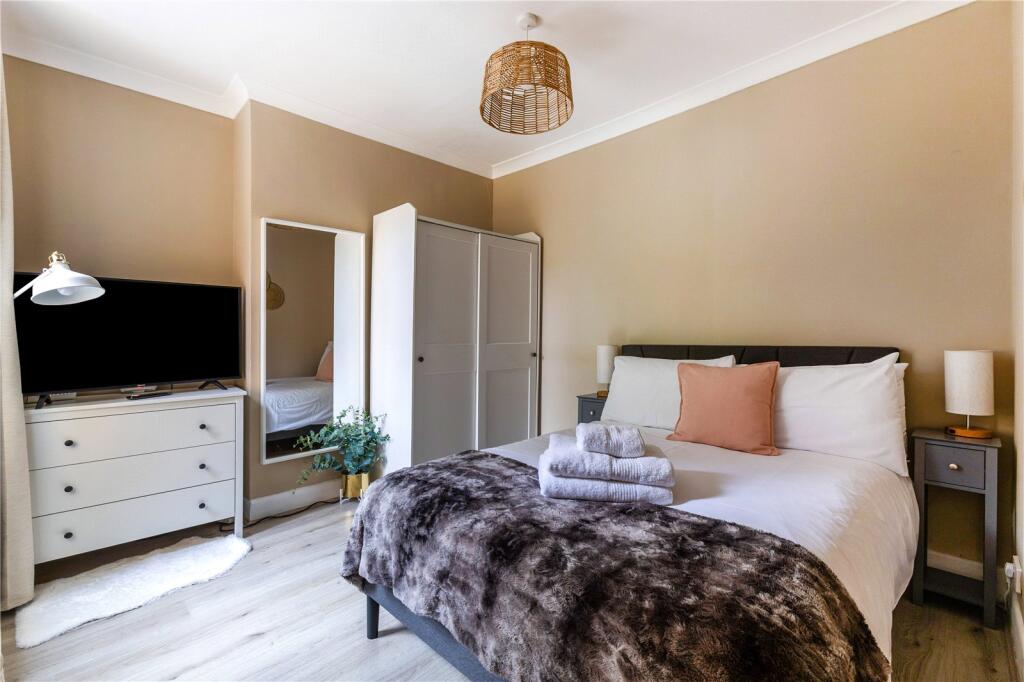 Additional image 9 of Bloomfield Avenue, Bath, Somerset, BA2