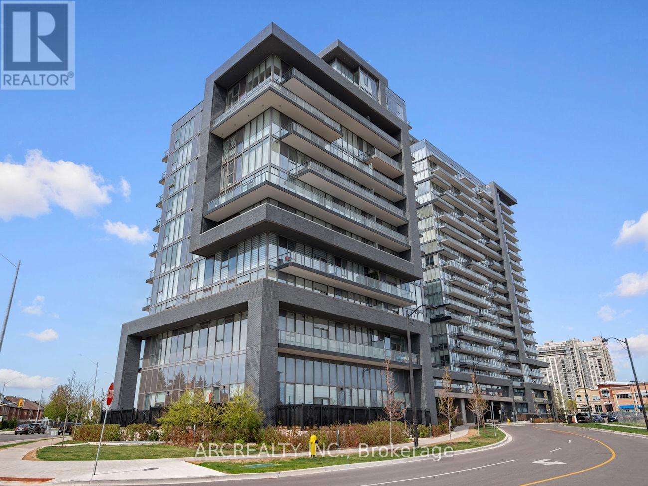 Property image for 413 - 10 GATINEAU DRIVE|Vaughan (Beverley Glen), Ontario L4J0L2