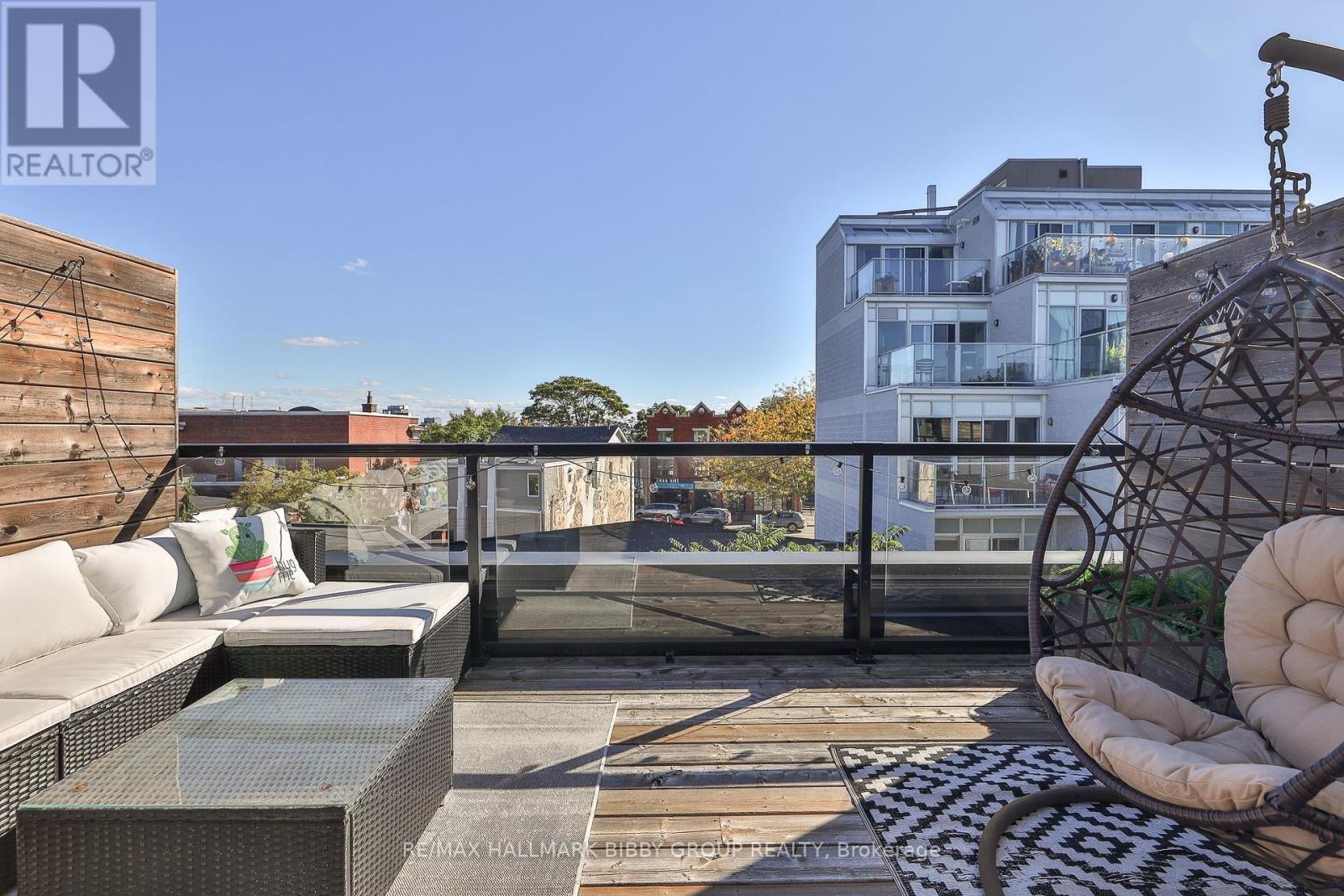 Property image for 20 - 284 BROCK AVENUE|Toronto (Little Portugal), Ontario M6K2M4