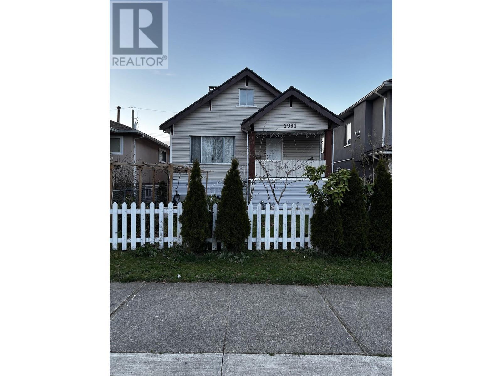 Property image for 2961 E 29TH AVENUE|Vancouver, British Columbia V5R1V8
