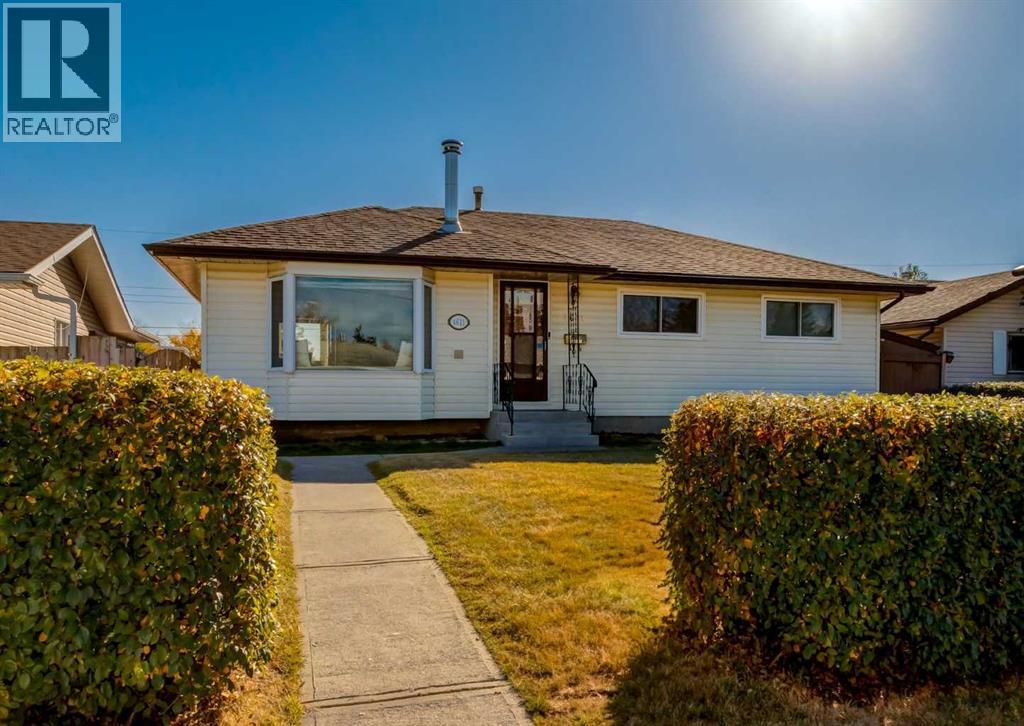 Property image for 4611 Fortune Road SE|Calgary, Alberta T2A2A7