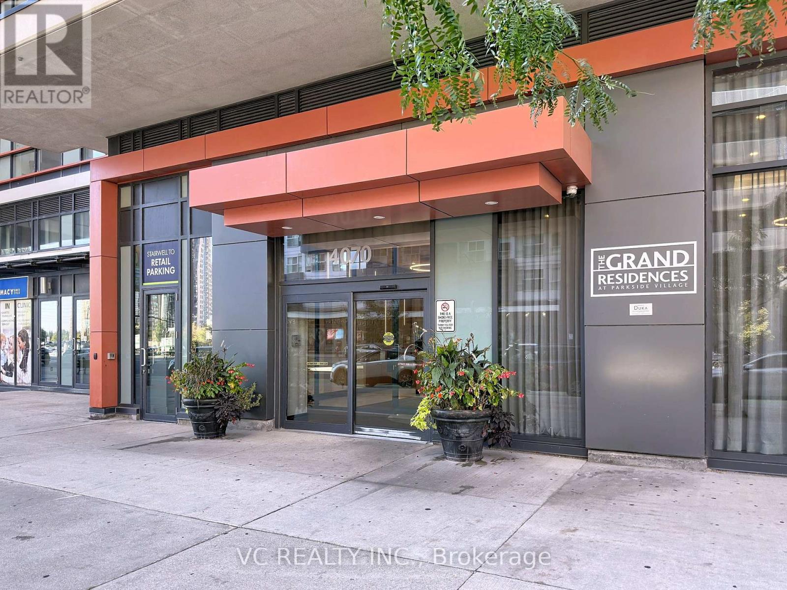 301 - 4070 CONFEDERATION PARKWAY E|Mississauga (City Centre), Ontario L5B0E9