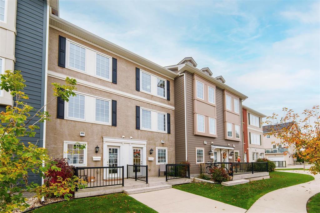 205 155 Des Hivernants Boulevard|Winnipeg, Manitoba R3X0L9