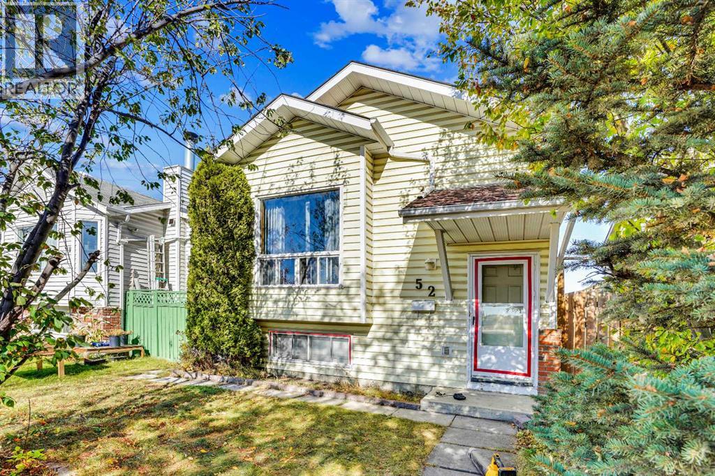 52 Erin Park Drive SE|Calgary, Alberta T2B2Z9