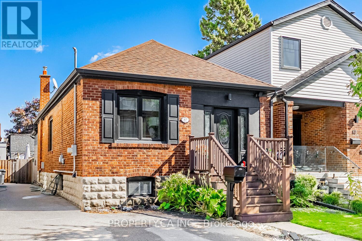 Property image for 87 FOURTH STREET|Toronto (New Toronto), Ontario M8V2Y4