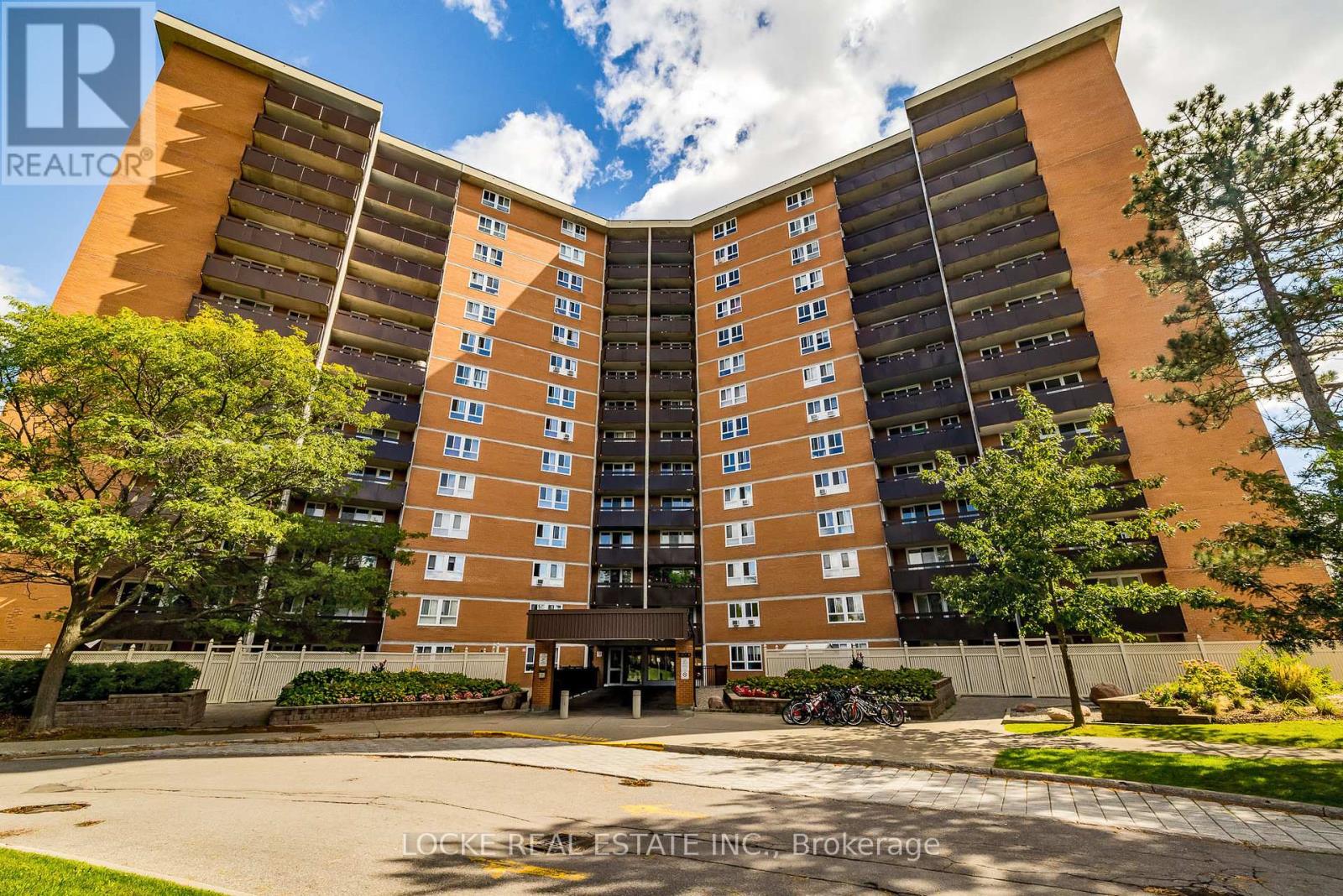 918 - 2020 JASMINE CRESCENT|Ottawa, Ontario K1J8K5