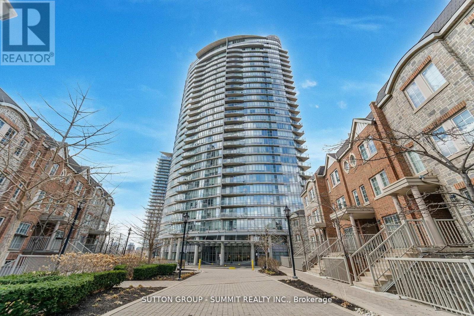 Primary image of 304 - 15 WINDERMERE AVENUE|Toronto (High Park-Swansea), Ontario M6S5A2