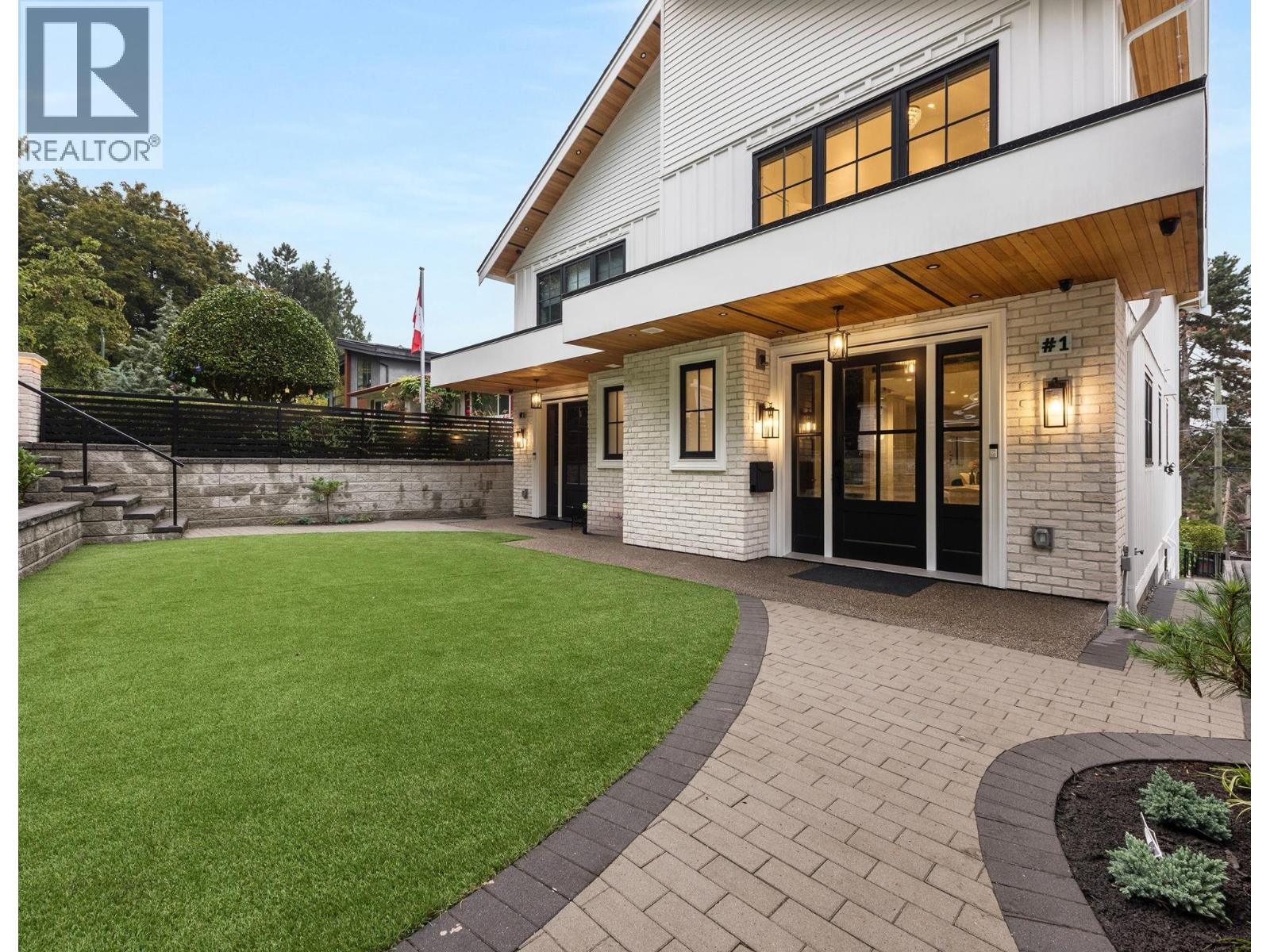 Property image for 2173 VANNESS AVENUE|Vancouver, British Columbia V5N2M1