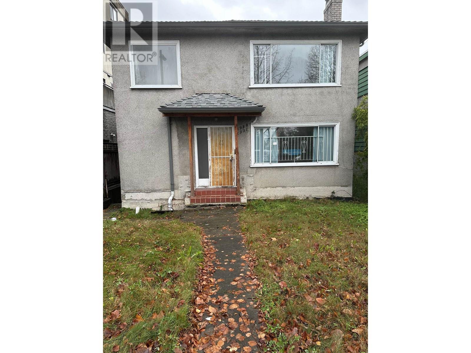 Primary image of 1929 E BROADWAY|Vancouver, British Columbia V5N1W4
