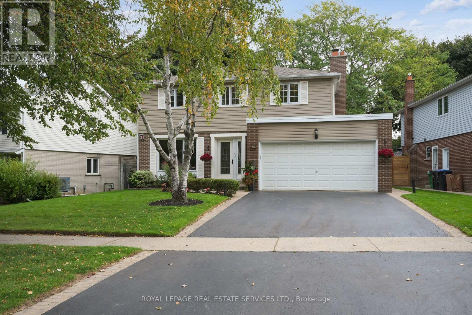 Property image for 2340 HOMELANDS DRIVE|Mississauga (Sheridan), Ontario L5K1G6