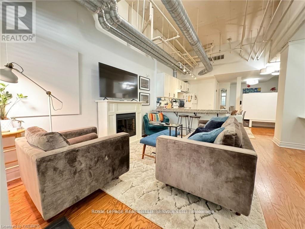 Property image for 152 - 78 ST PATRICK STREET|Toronto (Kensington-Chinatown), Ontario M5T3K8