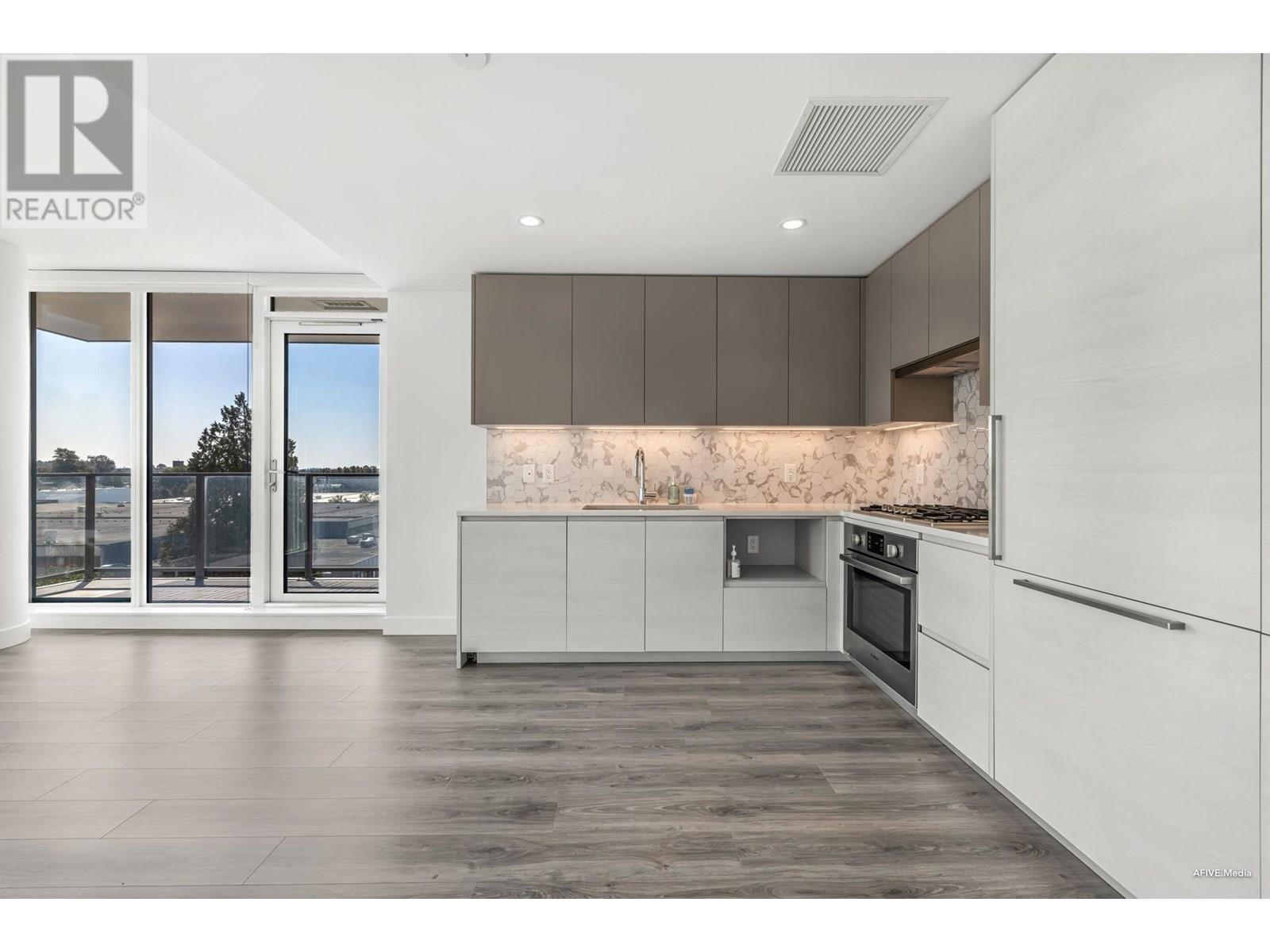 Property image for 406 8181 CHESTER STREET|Vancouver, British Columbia V5X0J9
