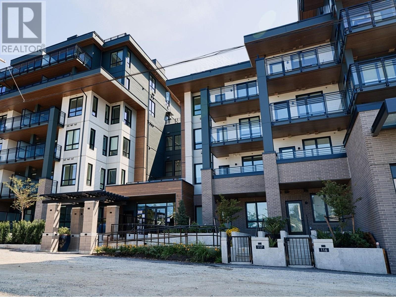 603 2450 GARDEN DRIVE|Vancouver, British Columbia V5N0K1