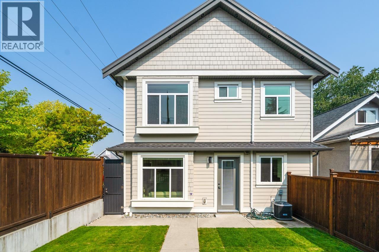 5222 ARGYLE STREET|Vancouver, British Columbia V5P0E5