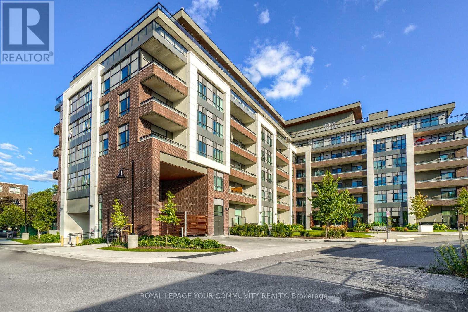 Property image for 512 - 1 NEIGHBOURHOOD LANE|Toronto (Stonegate-Queensway), Ontario M8Y0C2