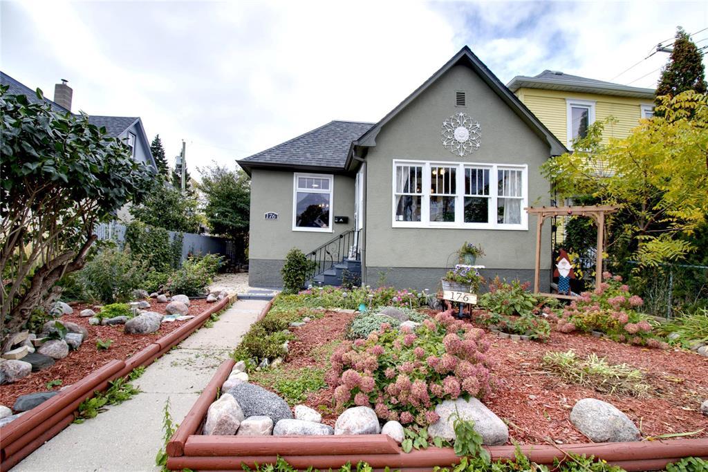 176 Luxton Avenue|Winnipeg, Manitoba R2W0L9