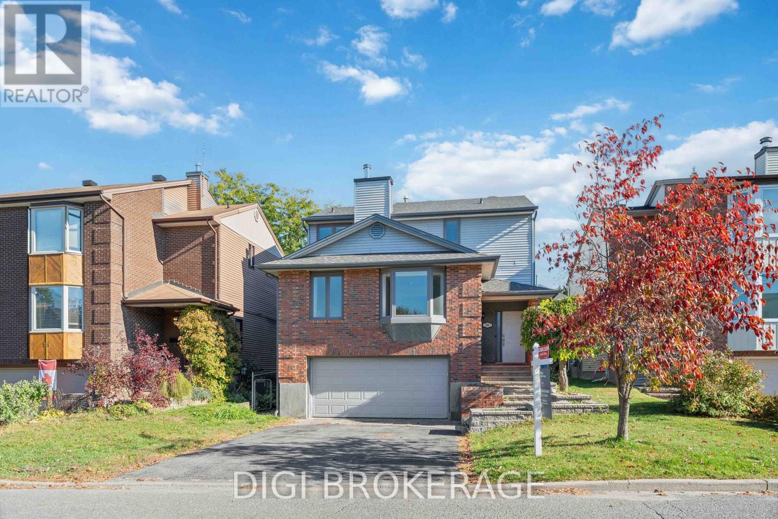 Property image for 98 GILLESPIE CRESCENT|Ottawa, Ontario K1V0J2