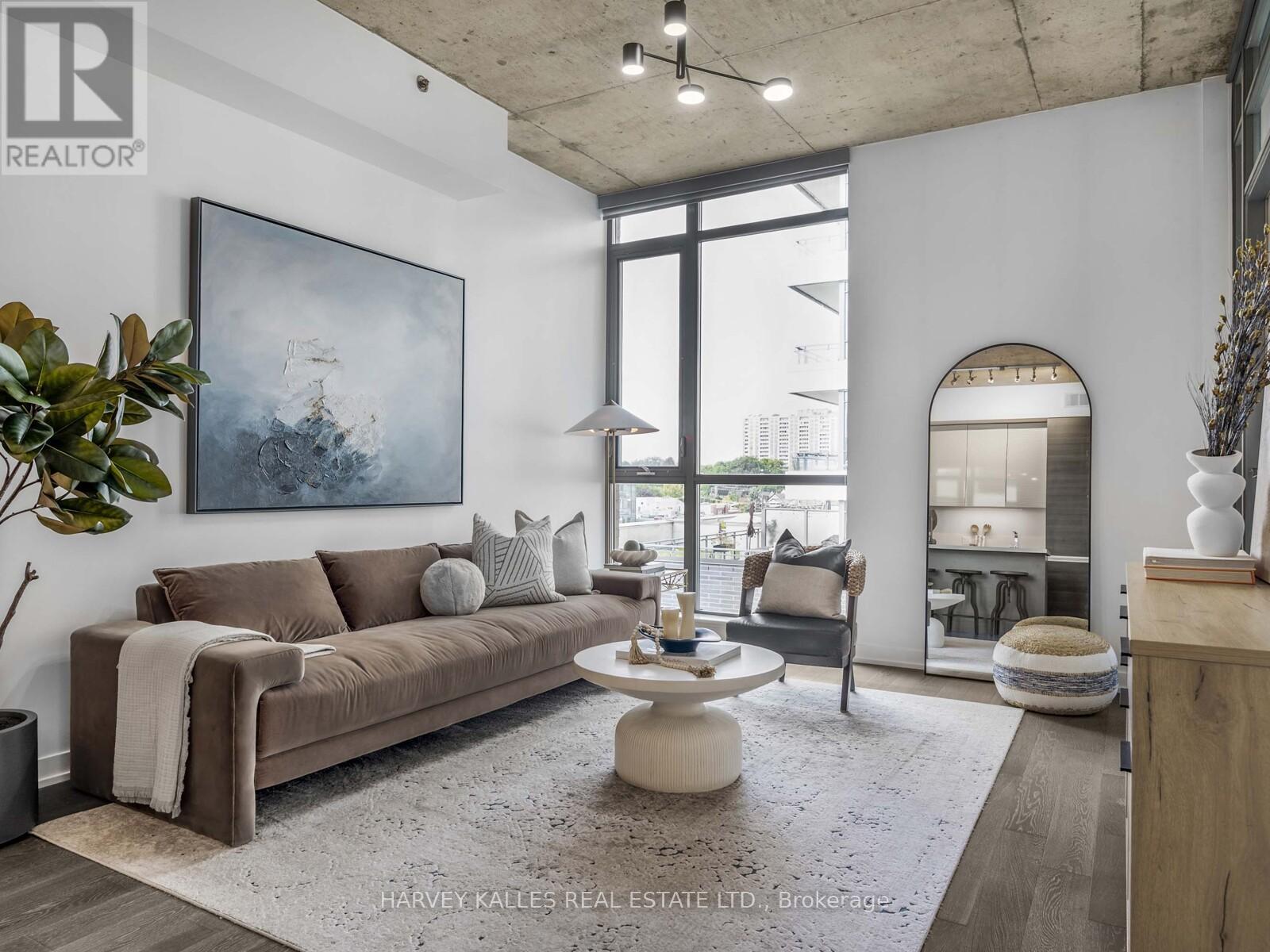 Primary image of 615 - 8 GLADSTONE AVENUE|Toronto (Little Portugal), Ontario M6J3K6