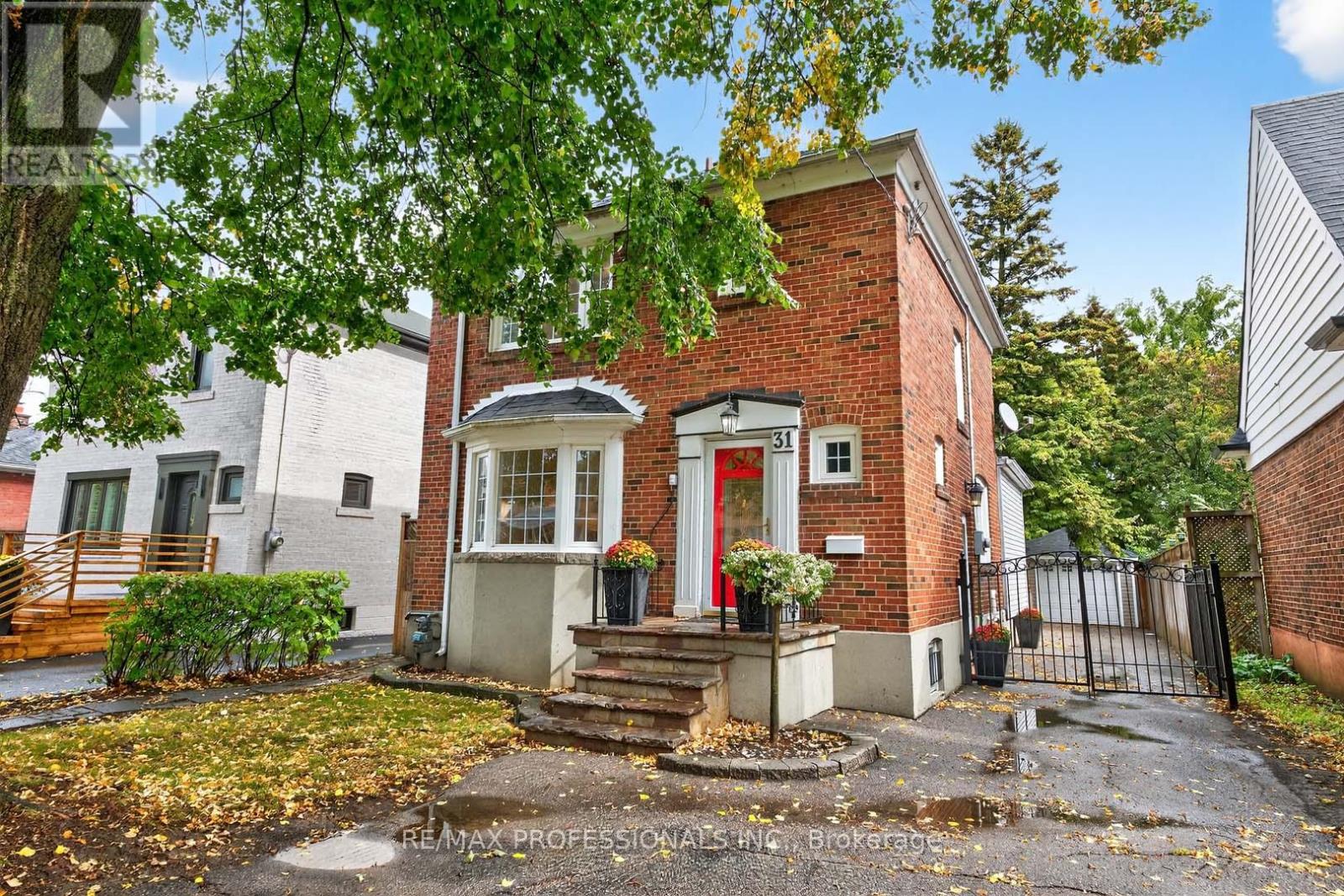 Property image for 31 NINETEENTH STREET|Toronto (New Toronto), Ontario M8V3L4