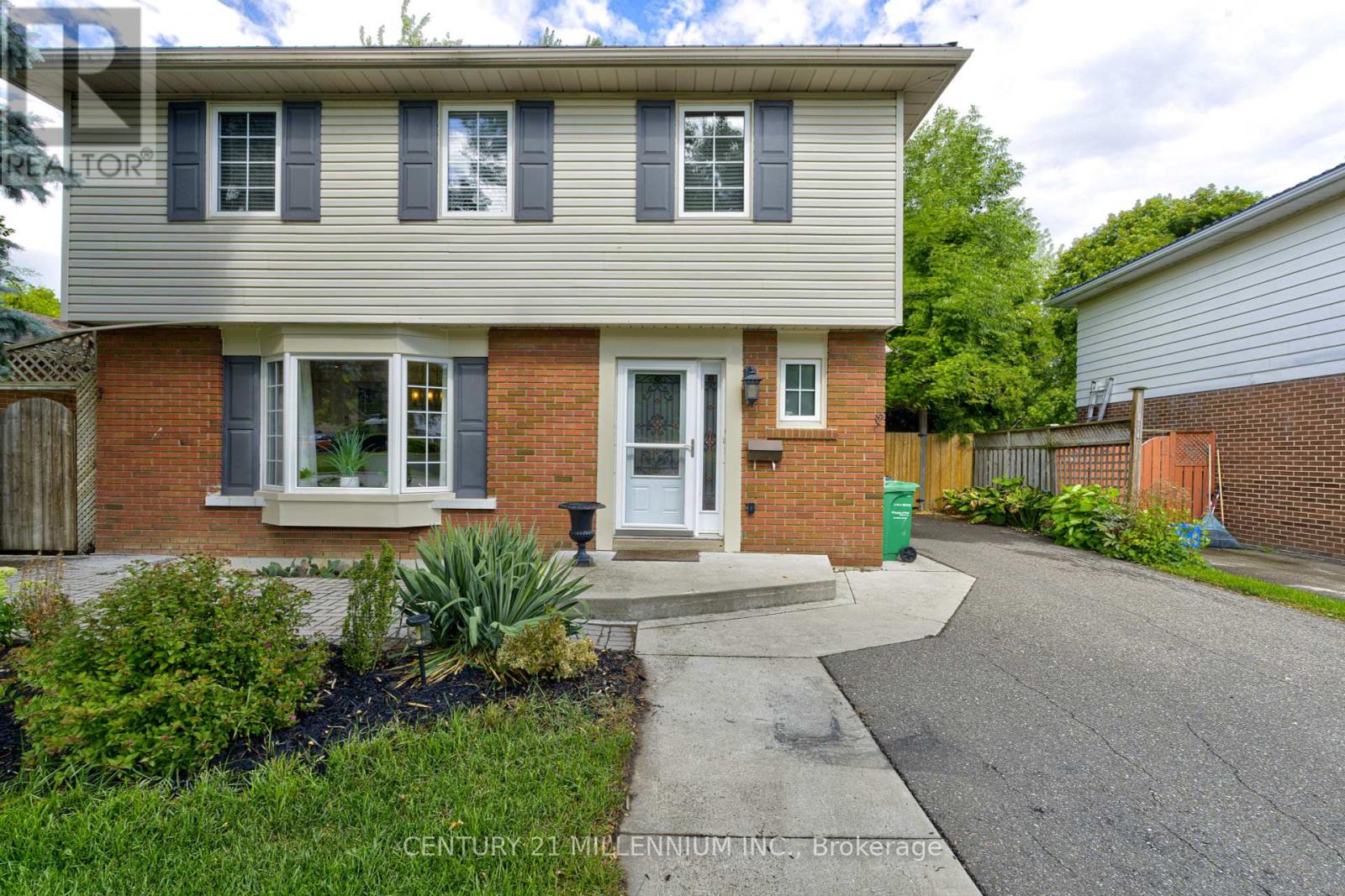 Property image for 17 EVESHAM CRESCENT|Brampton (Southgate), Ontario L6T3R9